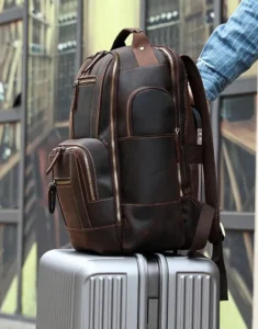 Standard Leather Bag with Multiple Compartments